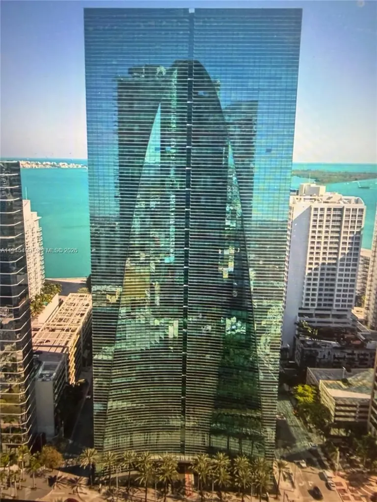 1395 Brickell Avenue Miami FL 33131