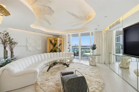 1000 S Pointe Drive Miami Beach FL 33139
