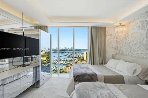 1000 S Pointe Drive Miami Beach FL 33139