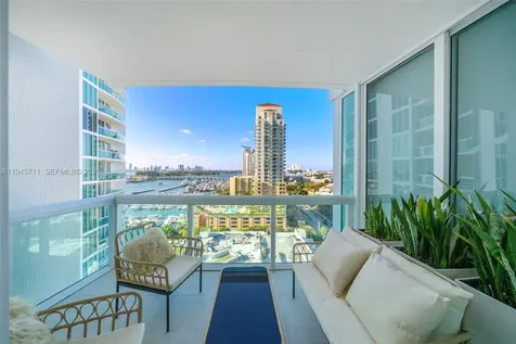 1000 S Pointe Drive Miami Beach FL 33139