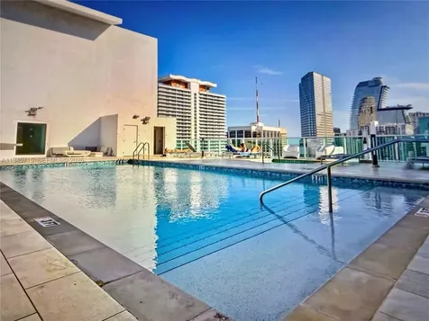 133 NE 2nd Avenue Miami FL 33132
