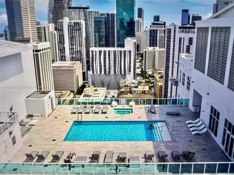 133 NE 2nd Avenue Miami FL 33132