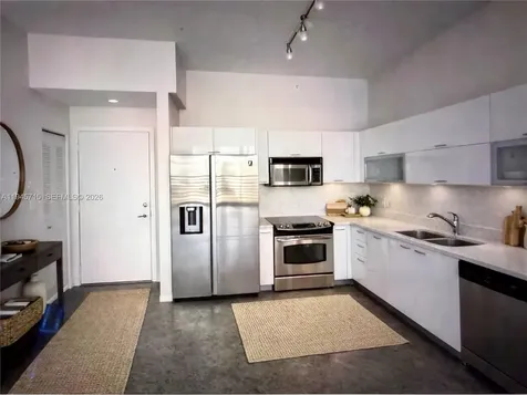 133 NE 2nd Avenue Miami FL 33132