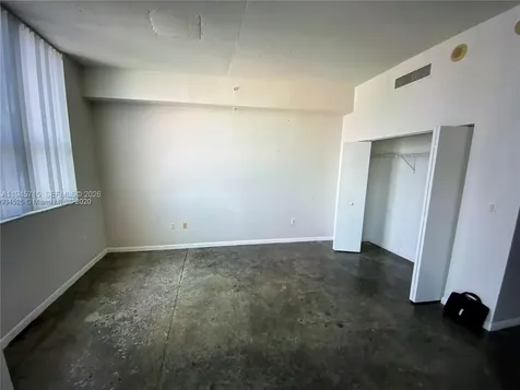 133 NE 2nd Avenue Miami FL 33132