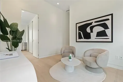 536 W 51st Street Miami Beach FL 33140