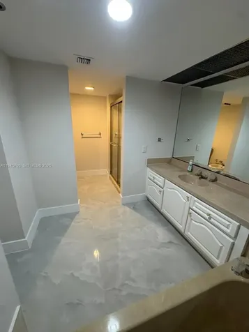 1717 N Bayshore Drive Miami FL 33132