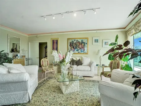 19955 NE 38th Court Aventura FL 33180