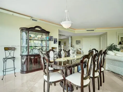 19955 NE 38th Court Aventura FL 33180