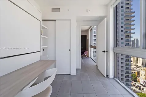 227 NE 2nd Street Miami FL 33132