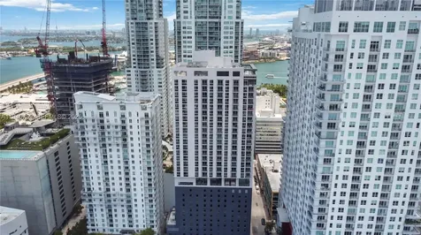 227 NE 2nd Street Miami FL 33132