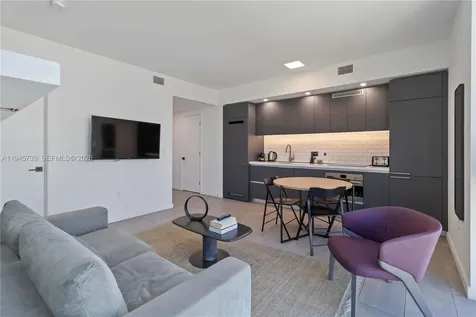 227 NE 2nd Street Miami FL 33132