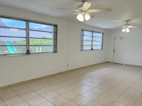 1807 N 40th Avenue Hollywood FL 33021