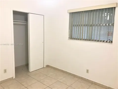 1807 N 40th Avenue Hollywood FL 33021
