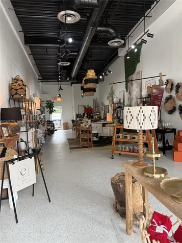 95TH 2nd Avenue Miami Shores FL 33138