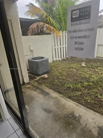 1322 Sandpiper Boulevard Homestead FL 33035