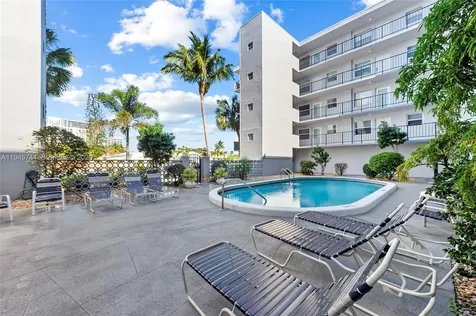 1750 Jefferson Street Hollywood FL 33020