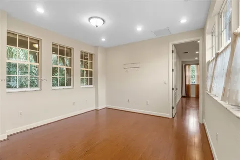839 SW 147th Terrace Pembroke Pines FL 33027