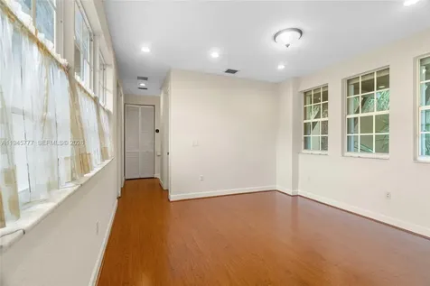 839 SW 147th Terrace Pembroke Pines FL 33027