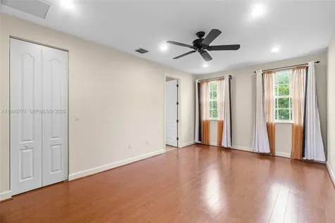 839 SW 147th Terrace Pembroke Pines FL 33027