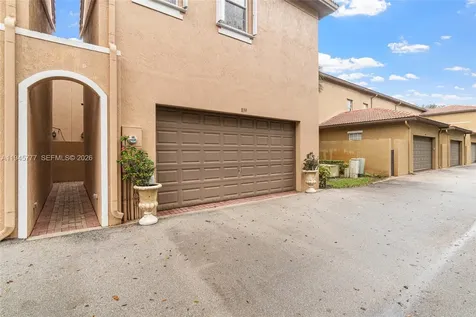 839 SW 147th Terrace Pembroke Pines FL 33027
