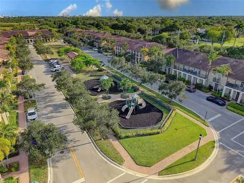 839 SW 147th Terrace Pembroke Pines FL 33027