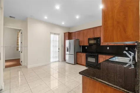 839 SW 147th Terrace Pembroke Pines FL 33027