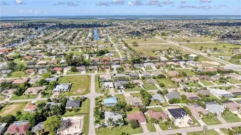 4328 SW 20th Place Cape Coral FL 33914