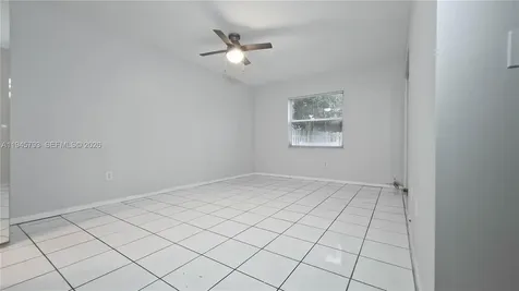1101 SW 86th Avenue Pembroke Pines FL 33025