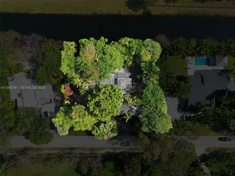 5811 SW 88th Street Pinecrest FL 33156
