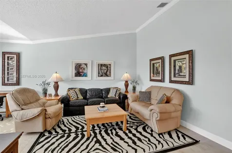 9943 Majorca Place Boca Raton FL 33434