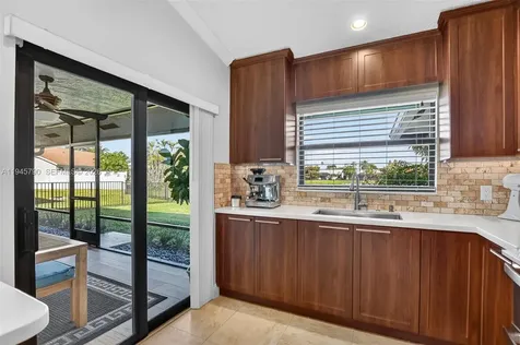 9943 Majorca Place Boca Raton FL 33434