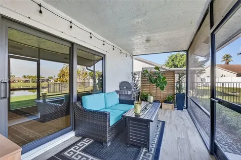 9943 Majorca Place Boca Raton FL 33434