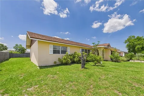 1360 Emerson Drive NE Palm Bay FL 32907