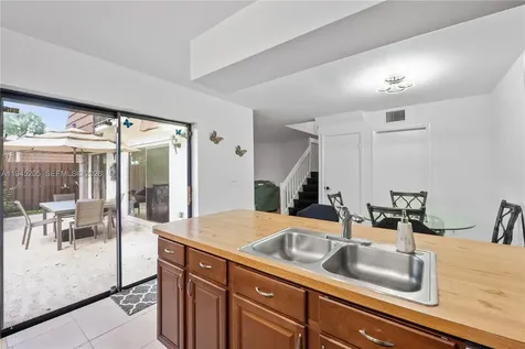 11920 SW 9th Manor Davie FL 33325