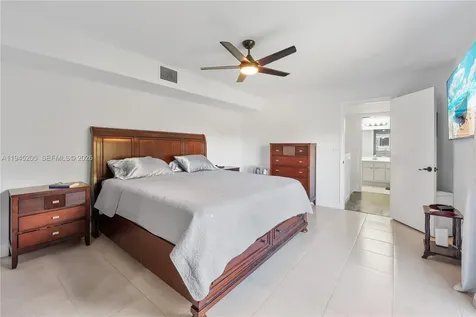 11920 SW 9th Manor Davie FL 33325