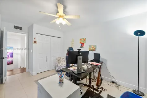 11920 SW 9th Manor Davie FL 33325