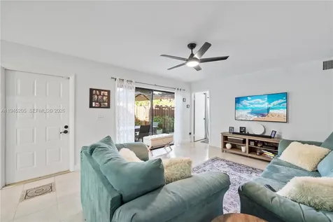 11920 SW 9th Manor Davie FL 33325