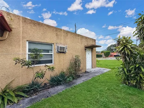 635 NW 22nd Road Fort Lauderdale FL 33311