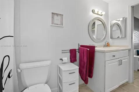 7897 Golf Cir Drive Margate FL 33063