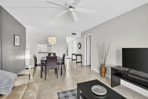 7897 Golf Circle Drive Margate FL 33063