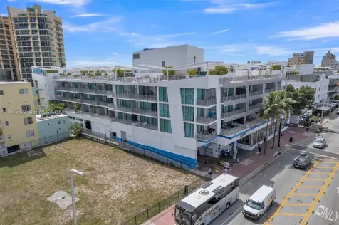 1437 Collins Avenue Miami Beach FL 33139