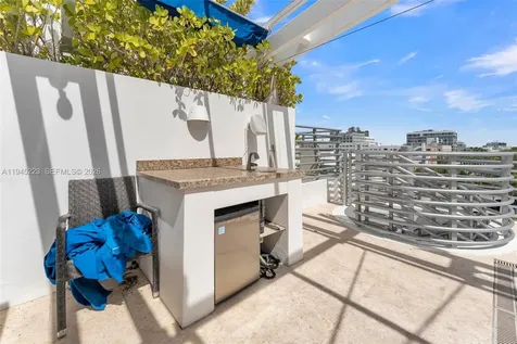 1437 Collins Avenue Miami Beach FL 33139