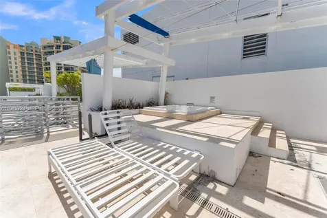 1437 Collins Avenue Miami Beach FL 33139
