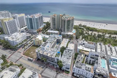 1437 Collins Avenue Miami Beach FL 33139