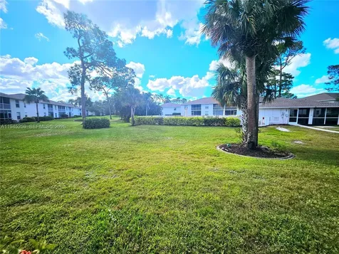 1448 Churchill Circle Naples FL 34116