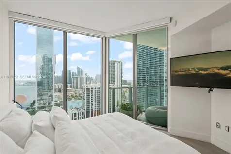 2900 NE 7th Avenue Miami FL 33137