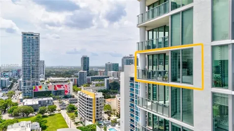 2900 NE 7th Avenue Miami FL 33137