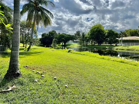 7470 NW 10th Court Plantation FL 33313