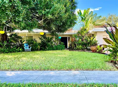 7470 NW 10th Court Plantation FL 33313
