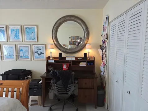 400 Kings Point Drive Sunny Isles Beach FL 33160
